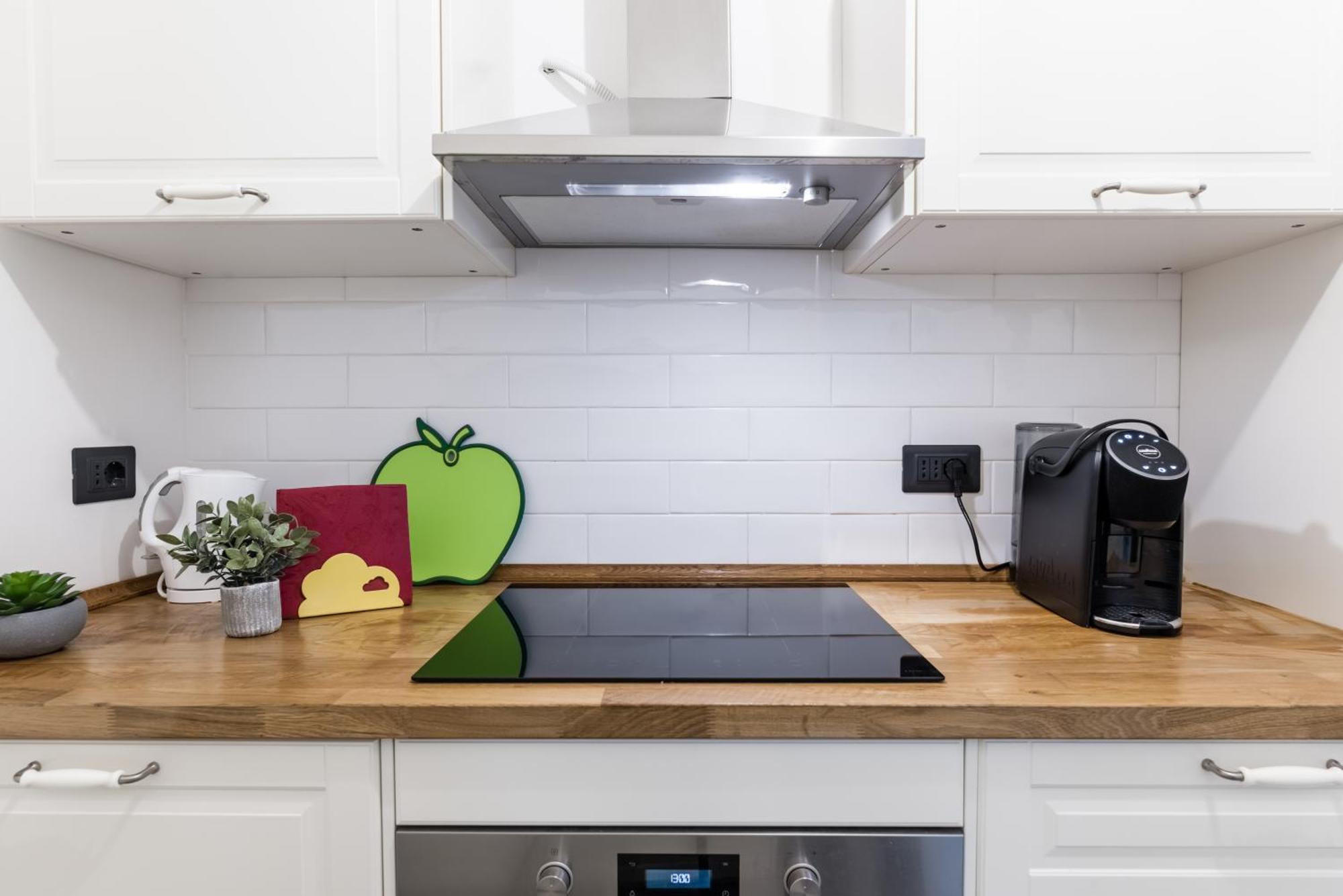 Acquario 5 Minuti, 1Br , Free A-C, Wifi & Netflix "City Center" By Tilo Janov Exteriér fotografie